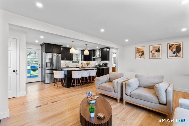 1944 Moose Hill Road, Guilford, CT 06437