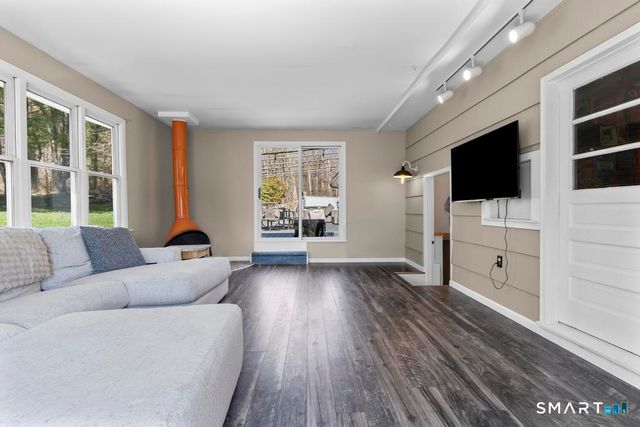 1944 Moose Hill Road, Guilford, CT 06437