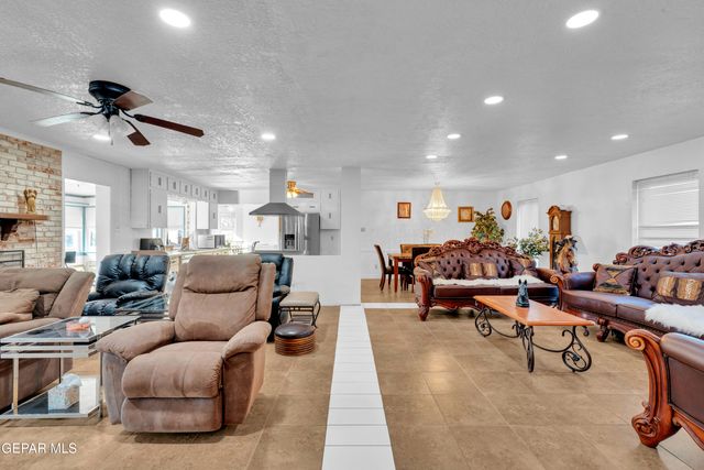 3428 MONTRIDGE Court, El Paso, TX 79904