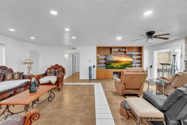 3428 MONTRIDGE Court, El Paso, TX 79904