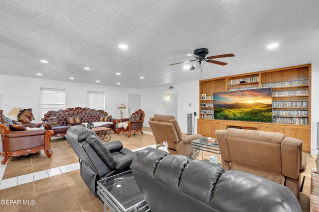 3428 MONTRIDGE Court, El Paso, TX 79904