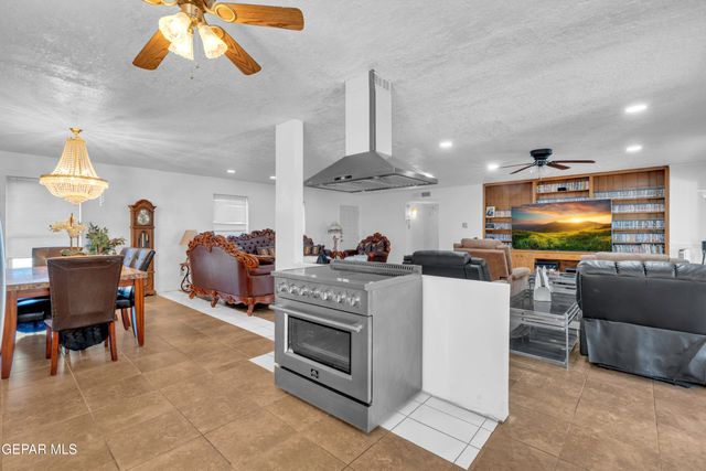 3428 MONTRIDGE Court, El Paso, TX 79904