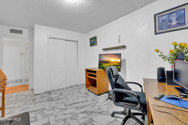 3428 MONTRIDGE Court, El Paso, TX 79904