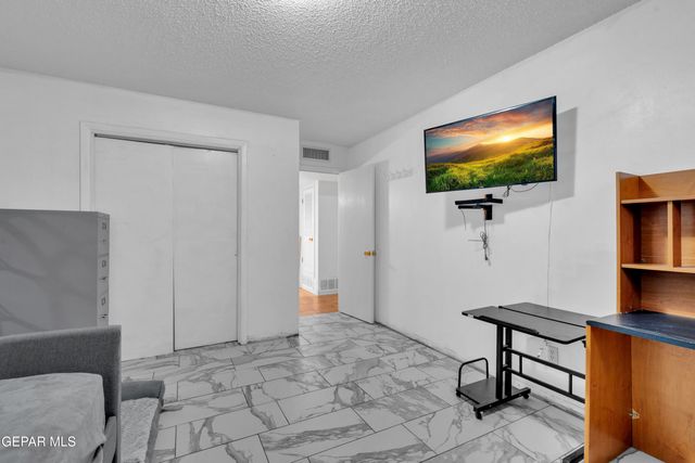 3428 MONTRIDGE Court, El Paso, TX 79904