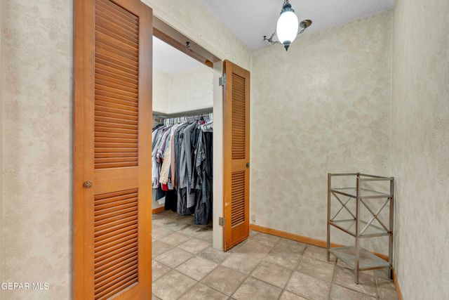 3428 MONTRIDGE Court, El Paso, TX 79904