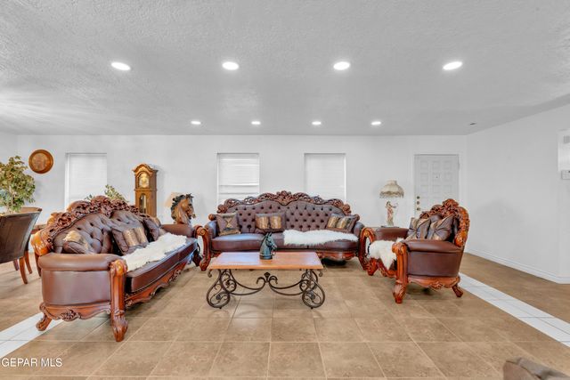 3428 MONTRIDGE Court, El Paso, TX 79904