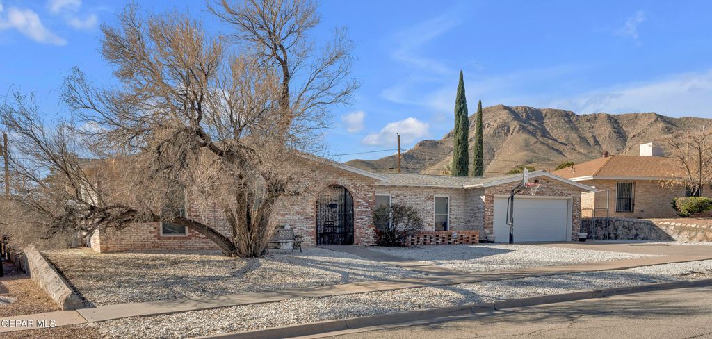 3428 MONTRIDGE Court, El Paso, TX 79904