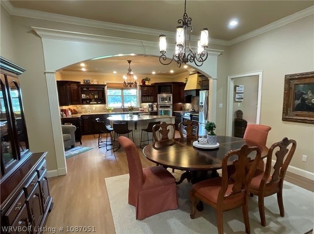 3414 Bugscuffle Road, Lavaca, AR 72941