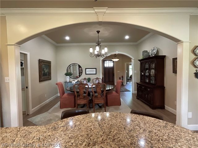 3414 Bugscuffle Road, Lavaca, AR 72941