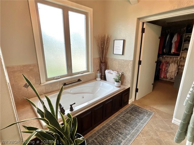 3414 Bugscuffle Road, Lavaca, AR 72941