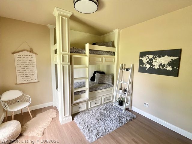 3414 Bugscuffle Road, Lavaca, AR 72941