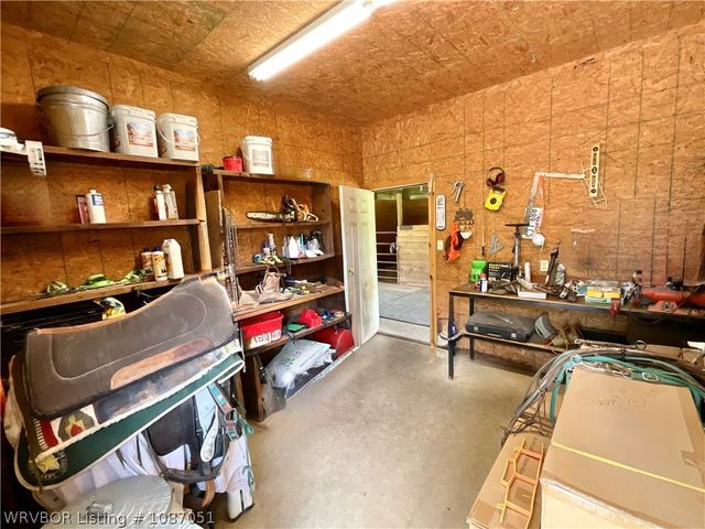 3414 Bugscuffle Road, Lavaca, AR 72941