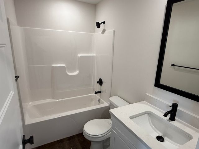 5301 W 42nd Court South, Wichita, KS 67215