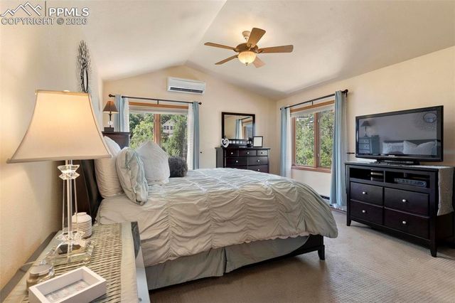 209 Peakview Boulevard, Manitou Springs, CO 80829