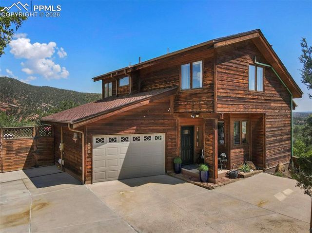 209 Peakview Boulevard, Manitou Springs, CO 80829