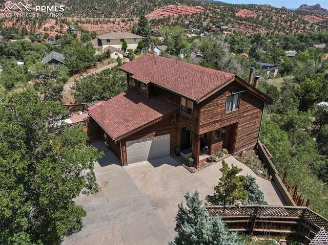 209 Peakview Boulevard, Manitou Springs, CO 80829