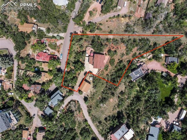 209 Peakview Boulevard, Manitou Springs, CO 80829