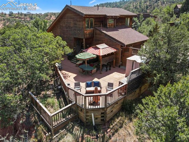 209 Peakview Boulevard, Manitou Springs, CO 80829