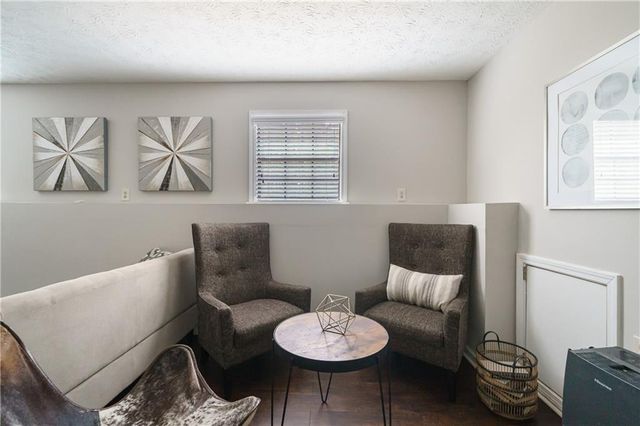 942 Cadencia SW Way, Lilburn, GA 30047