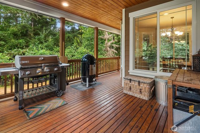 4046 Rachel Road, Clinton, WA 98236