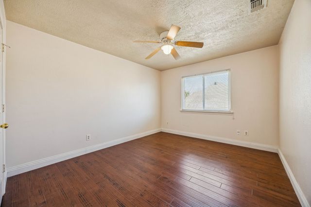 2215 Cimarron Road, Mckinney, TX 75072