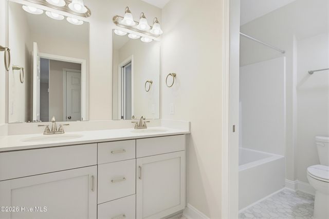 221 Sandpiper Place, Holly Ridge, NC 28445