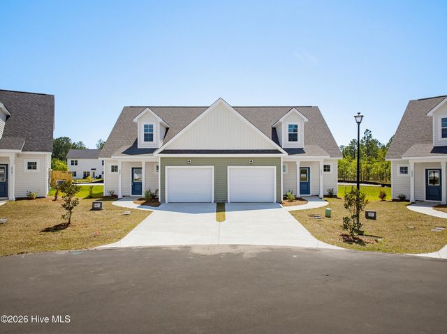 221 Sandpiper Place, Holly Ridge, NC 28445