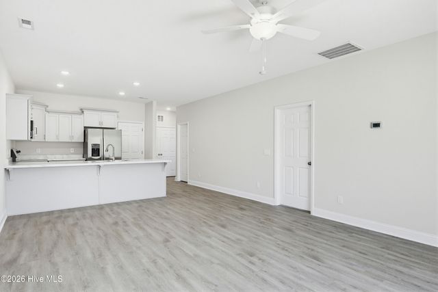 221 Sandpiper Place, Holly Ridge, NC 28445