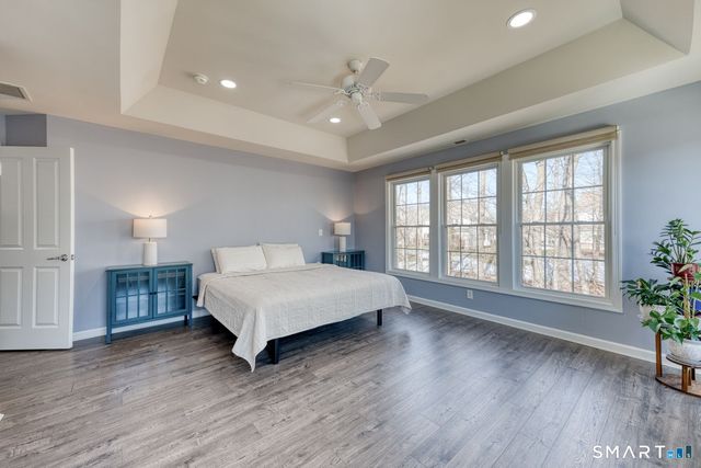 194 Sterling Drive 194, Newington, CT 06111