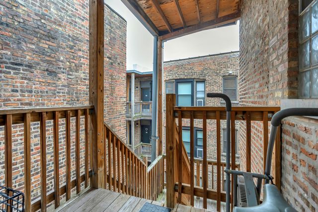 6706 S Ridgeland Avenue 3C, Chicago, IL 60649