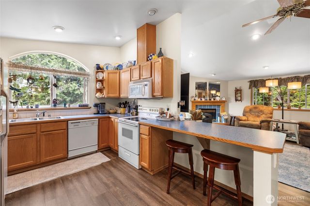 654 Crest Lane, Sedro Woolley, WA 98284