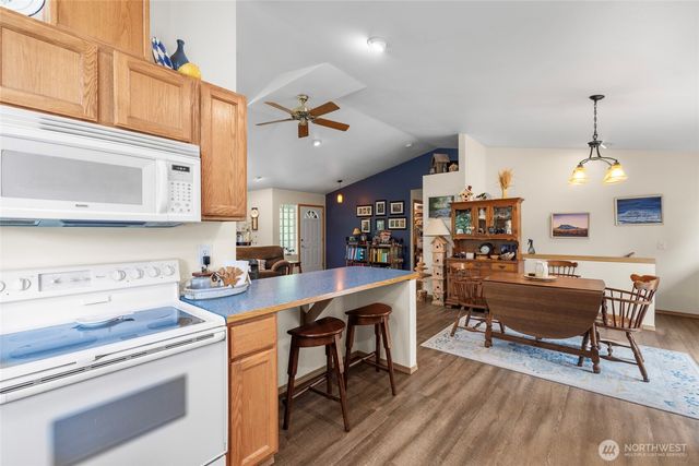 654 Crest Lane, Sedro Woolley, WA 98284