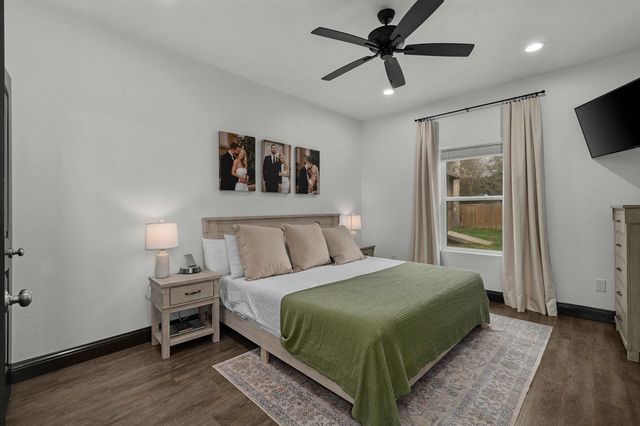 192 N Pinewood DR, Carthage, TX 75633