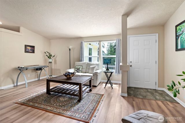 5220 Lakeside Drive, Langley, WA 98260