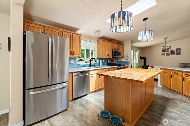5220 Lakeside Drive, Langley, WA 98260