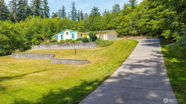 5220 Lakeside Drive, Langley, WA 98260