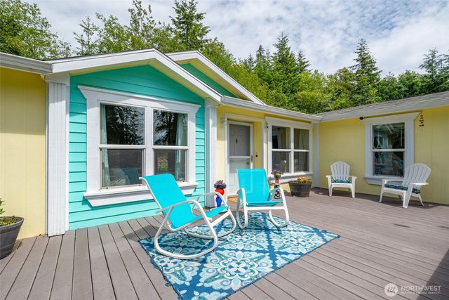 5220 Lakeside Drive, Langley, WA 98260
