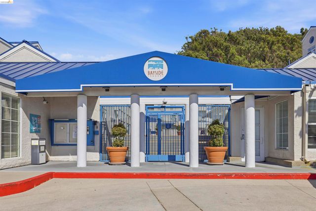 535 Pierce 5203, Albany, CA 94706