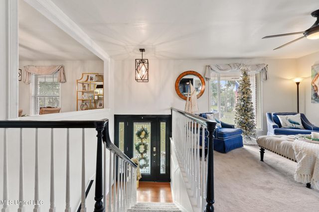 5236 N Shore Circle, Moss Point, MS 39563