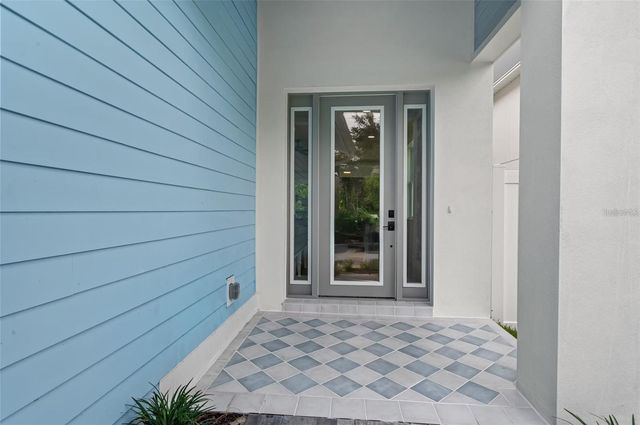 1647 SIESTA DRIVE, Sarasota, FL 34239