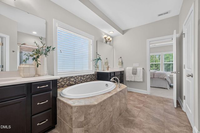 3920 Rock Rose Lane, Raleigh, NC 27612