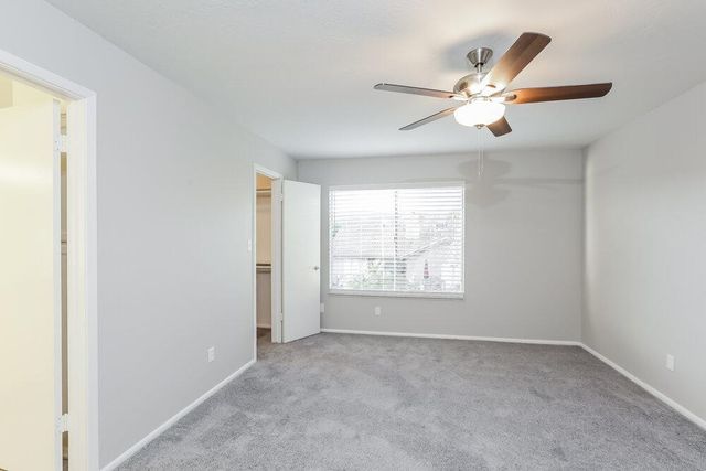 1635 E Apollo Road, Phoenix, AZ 85042