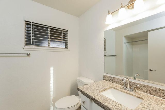 1635 E Apollo Road, Phoenix, AZ 85042
