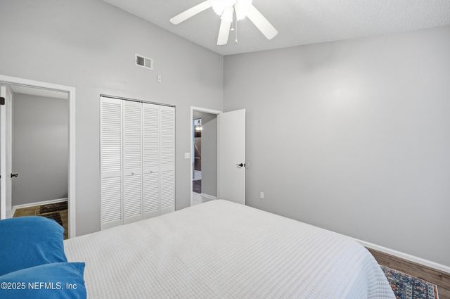 2424 SEABURY Place N, Jacksonville, FL 32246