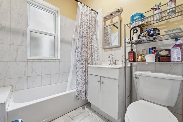5106 W Fulton Street, Chicago, IL 60644