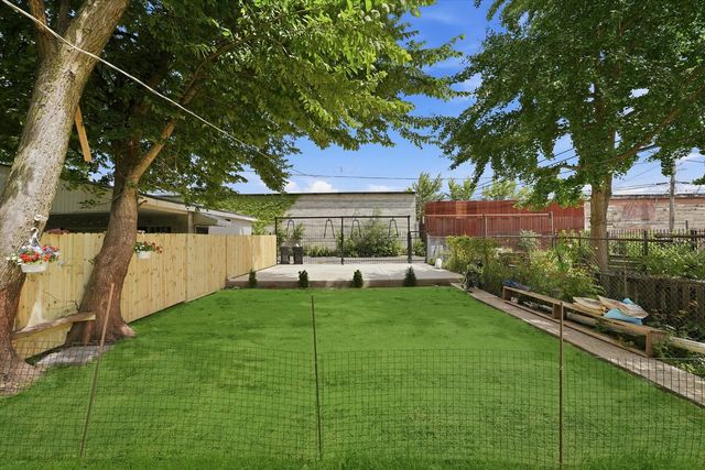 5106 W Fulton Street, Chicago, IL 60644