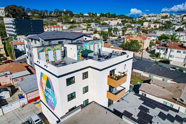 5548 Riley St, San Diego, CA 92110