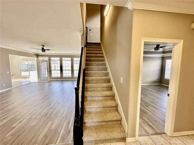 3908 SW Hawthorne Street, Bentonville, AR 72712