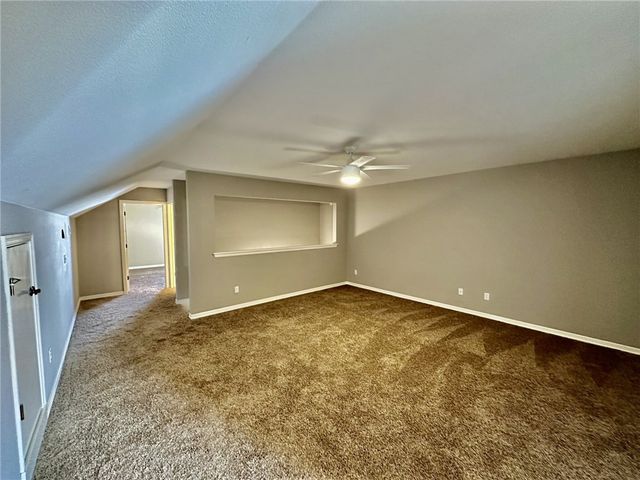 3908 SW Hawthorne Street, Bentonville, AR 72712