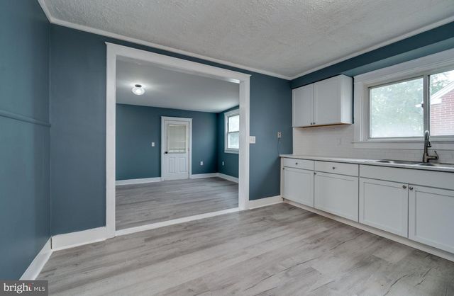 3822 RAYMOND ST, Reading, PA 19605